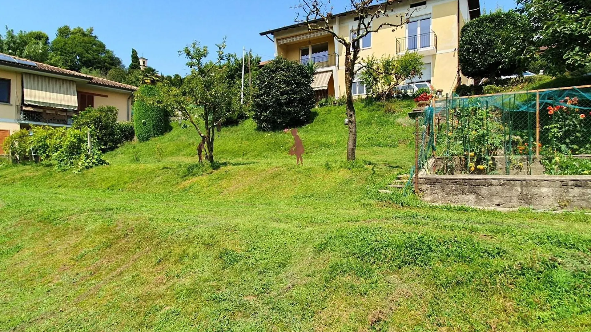 Holiday home Villa With Enchanting Garden Overlooking The Lake Luino Italy