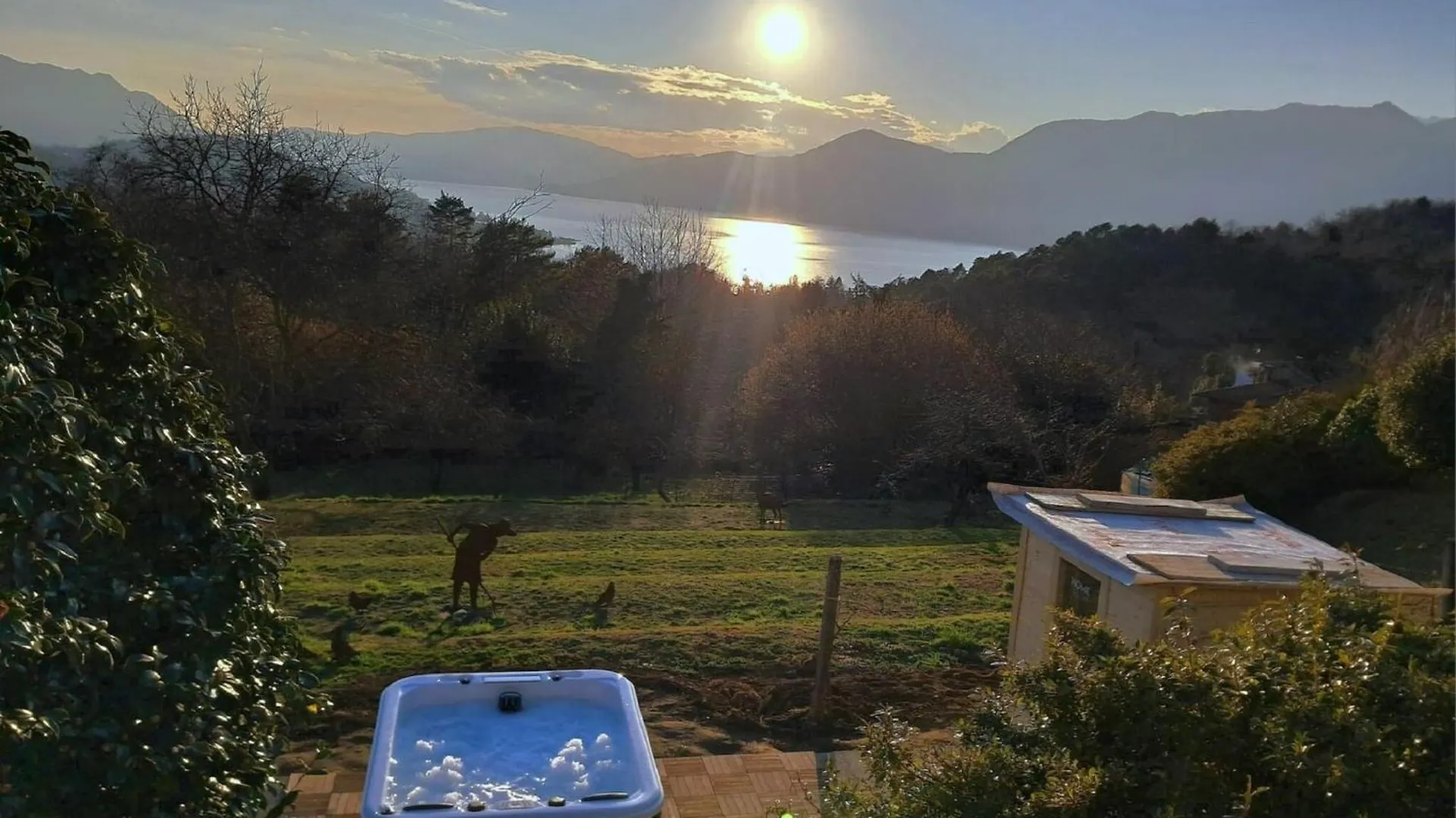 Holiday home Villa With Enchanting Garden Overlooking The Lake Luino
